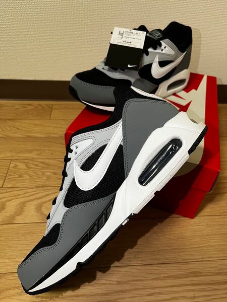 新品未使用 NIKE エアマックス コリレート25.0