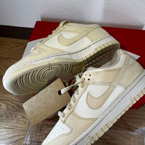 新品未使用 NIKE ウィメンズ ダンク ロー ソフトパール 24.5