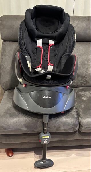 チャイルドシート Aprica フラディア 説明書付