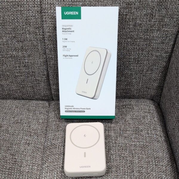 UGREEN Magnetic Wiress Power Bank 10000mAh PB561 ワイヤレス充電 15Wmax