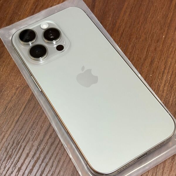 iPhone 16 Pro 512GB US版 ナチュラルチタニウム
