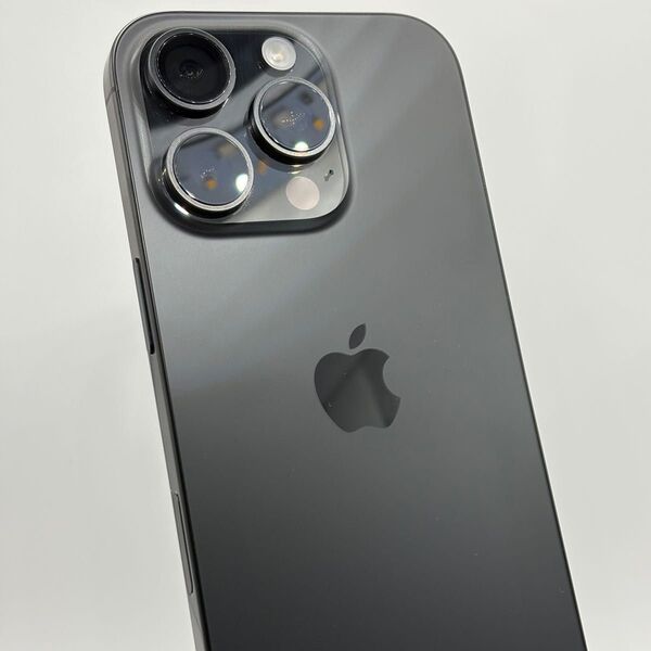 iPhone 16 Pro 512GB 香港版 ブラックチタニウム