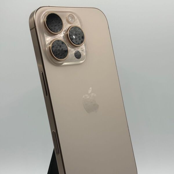 iPhone 16 Pro 256GB US(米国)版 デザートチタニウム