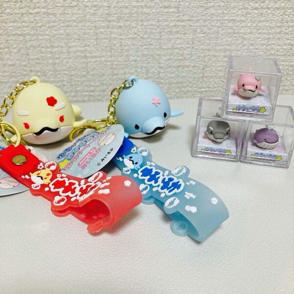 ゆるいるか 3Dラバーキーホルダー 2点 ミニチュアキューブ 3点