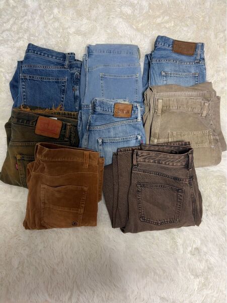 LEVI'Sなどジーンズまとめ売り