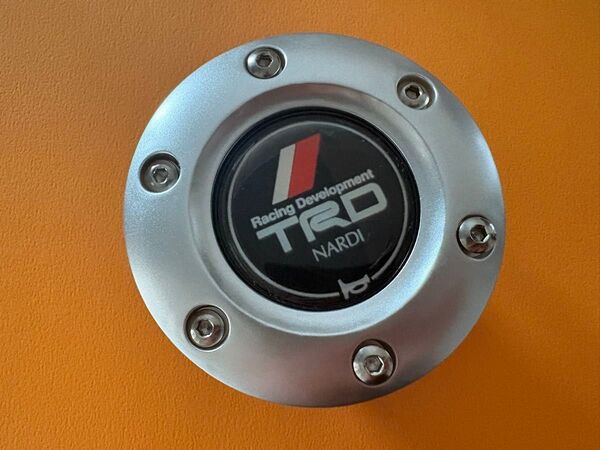社外品ホーンボタン No Brand ホーンボタン NARDI TOYOTA TRD リング ボルトx 社外ステアリング用Set