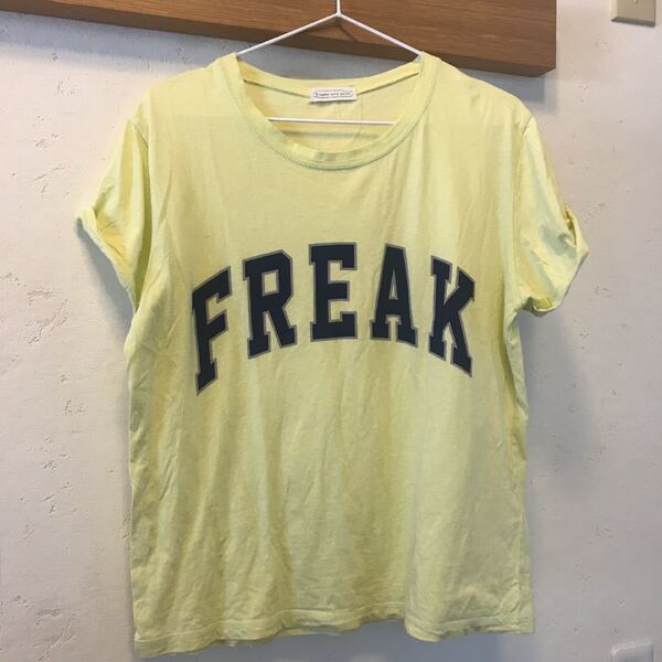 イーハイフン ワールドギャラリー 半袖Tシャツ