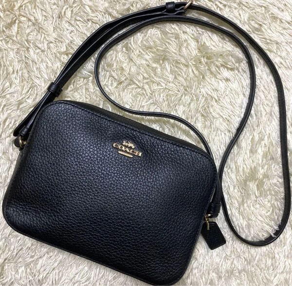 【極美品】COACH コーチ カメラバッグ レザー 本革 ブラック ゴールド スクエア 斜め掛け可 チャーム ショルダーバッグ