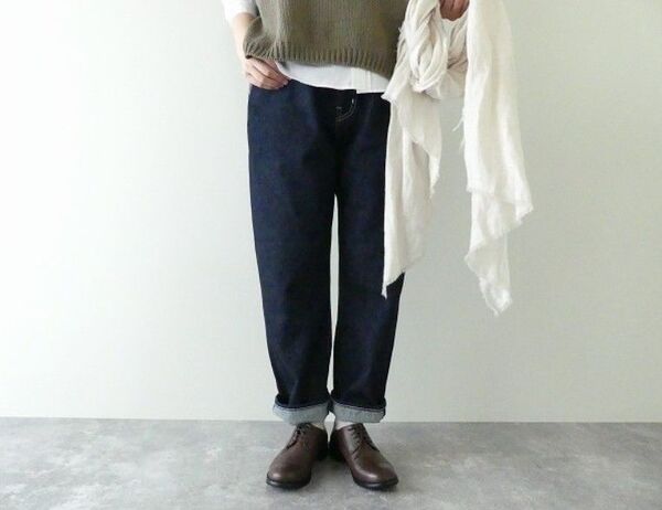 HAU (ハウ) テーパードデニムパンツ 36 インディゴブルー
