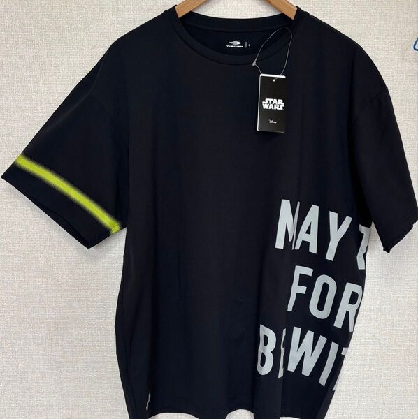 スターウォーズ Tシャツ Lサイズ ブラック 未使用 MAY THE FORCE BE WITH YOU