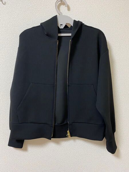 アンフィーロ ダブルジップパーカー 黒 ブラック 超美品 試着のみ