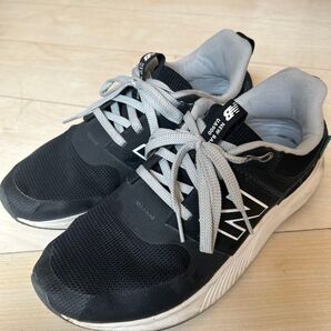 New Balance スニーカー 26.0cm ブラック UA900