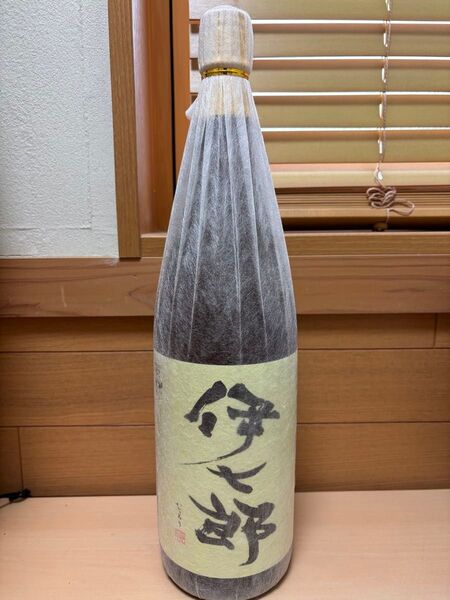 伊七郎 本格芋焼酎 1800ml 25度 1本 未開封 父の日