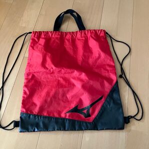 ミズノ ナップサック レッド