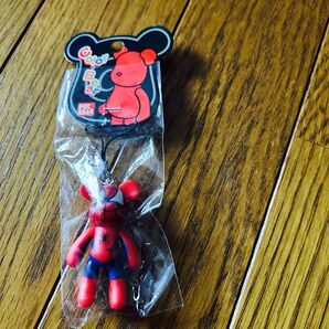 新品未開封 スパイダーマン ベアブリック風 ストラップ キーホルダー