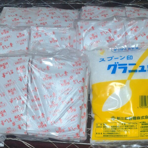 ヤマキだしの素、かつお風味400枚とグラニュー糖