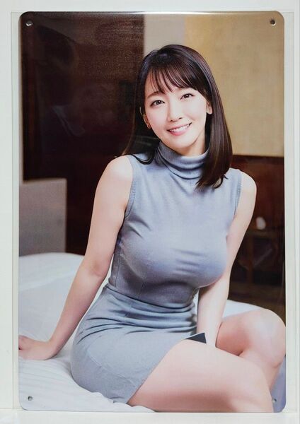 吉岡里帆 ブリキ看板 女優 グラビアアイドル 未使用 レア品