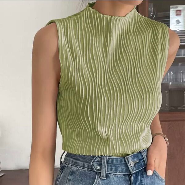 shein シーイン ノースリーブトップス タンクトップ