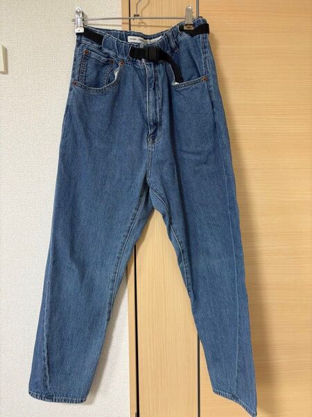 nikoand ニコアンド テーパードイージーデニムパンツ