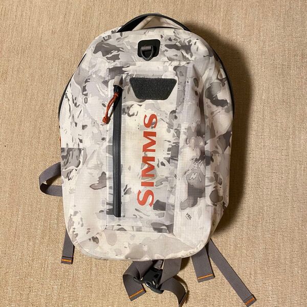 SIMMS DRY CREEK Z BACKPACK 35L レア シムス パタゴニア フライフィッシング 完全防水 バックパック