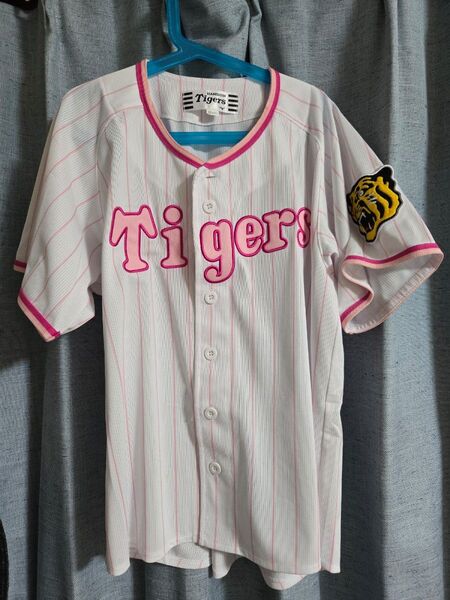 阪神タイガース カラーユニフォーム ピンク サイズSS