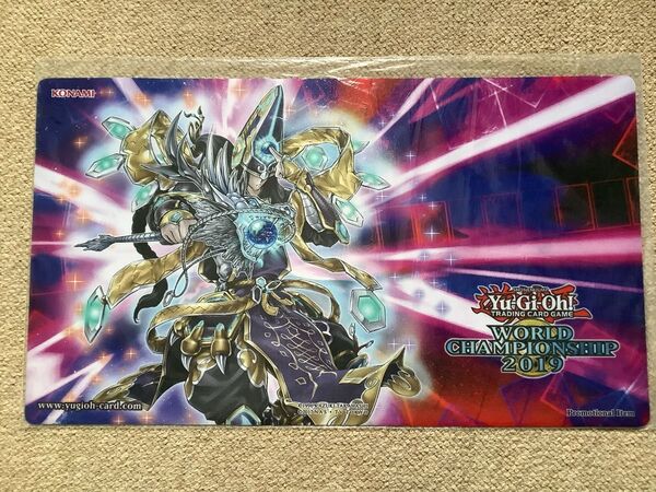 【ヤフオクへ出品変更も可】遊戯王 WCS プレイマット 黒衣之詔刀師 未開封