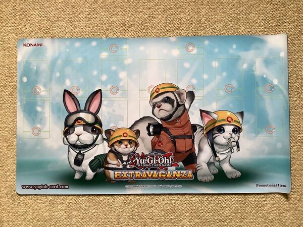 【ヤフオクへ出品変更も可】遊戯王 プレイマット レスキューシリーズ プレイ用