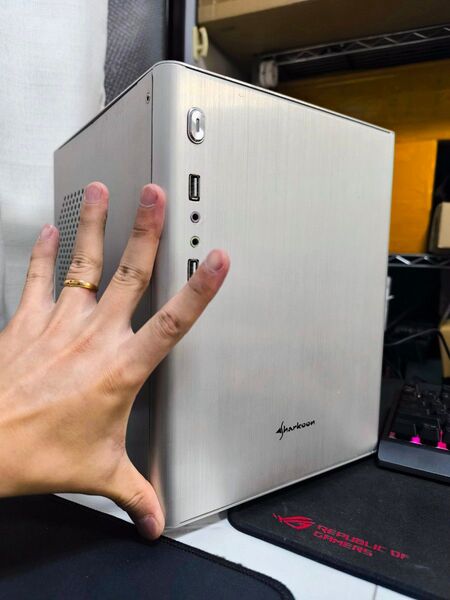 自作ゲーミングPC i7 6700k RX580 4G メモリ12GB Win10 Pro