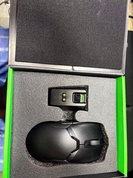 Razer viper ultimate chargedog