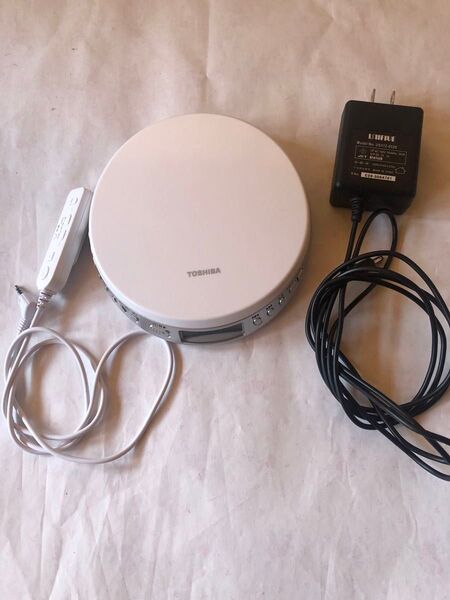 東芝 ポータブルCDプレーヤー TY-P1