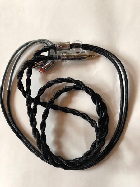 JIALAI JLDT2 2.5mmプラグ 2ピン 単結晶銅ケーブル バランスケーブル 黒 布 低音増し 中古
