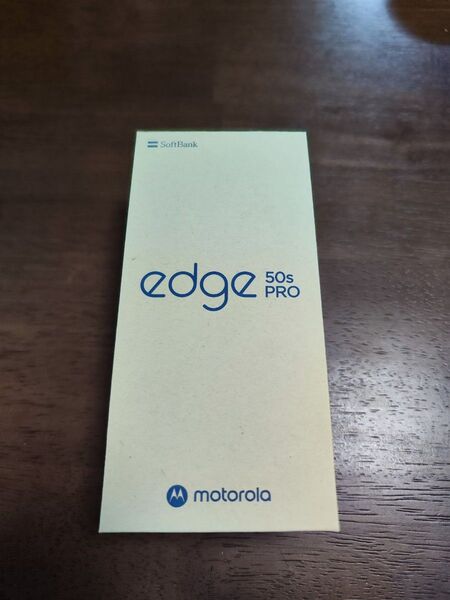 【新品未開封】motorola edge 50s pro Softbank版 バニラクリーム①