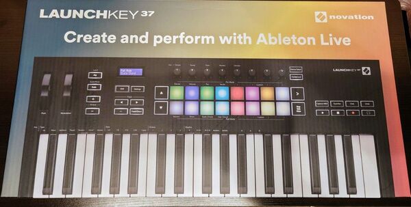 Novation Launchkey37 MK3 MIDIキーボードコントローラー 37鍵
