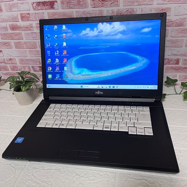 ★美品富士通500GB メモリ4GB★A576/P Celeron 3855U Win11 Office ノートPC424
