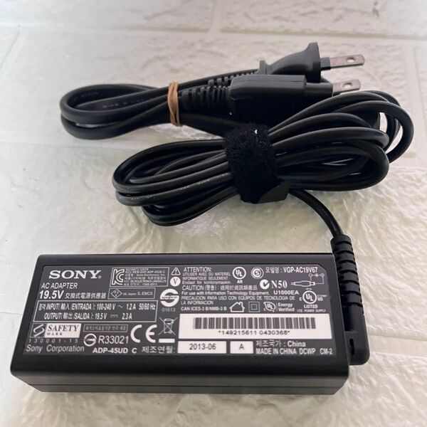 SONY ソニー ACアダプター ★VGP-AC19V67 19.5V 2.3A 動作確認済み ノートパソコンアダプタ