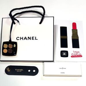 CHANEL ノベルティ レキャトルオンブル アイシャドウパレット型チャーム・コードホルダー・ステッカー・ショッパー