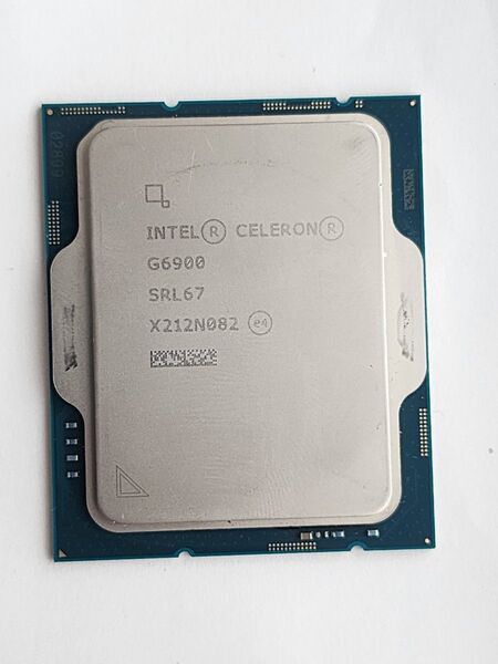 Intel CPU Celeron G6900