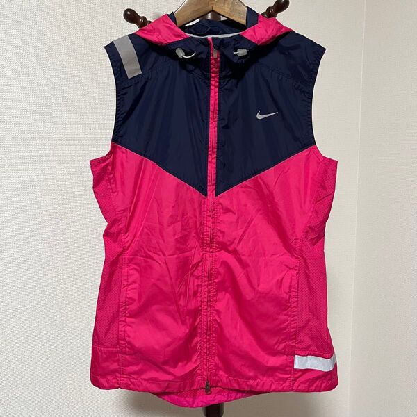 NIKE ナイキランニング ベスト レディースM