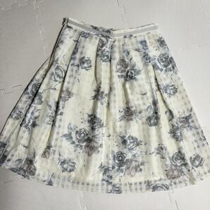ミッシュマッシュ 花柄 フレア スカート