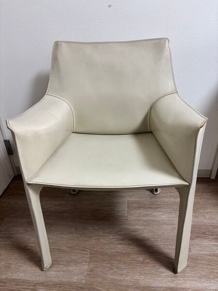 【美品】Cassina|カッシーナ|413 CABアームチェア|マットアイボリー|定価約50万円|名作|ダイニングチェア|ベリーニ