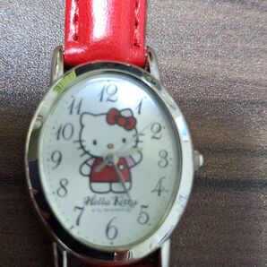 ★HELLO KITTY ハローキティー手巻き 腕時計 シルバー 赤ベルト