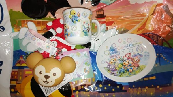東京ディズニーシー ダッフィー&フレンズ ダッフィー20周年カラフルハピネス スーベニア 3点セット
