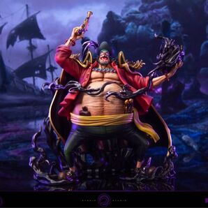 ワンピース 黒ひげ マーシャル・D・ティーチ フィギュア 新品 完成品