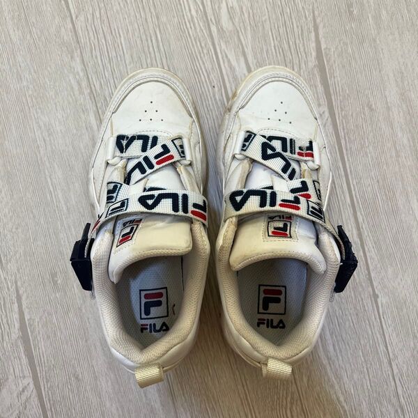 fila ベルト スニーカー 靴