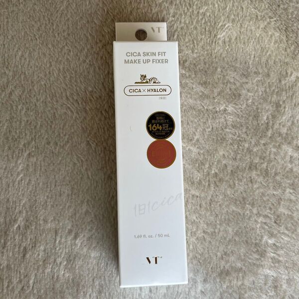 VT CICA SKIN FIT MAKE UP FIXER シカ メイクアップフィクサー 化粧下地