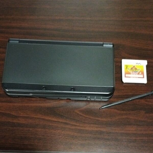 Newニンテンドー3DS 本体 タッチペン ソフト付き