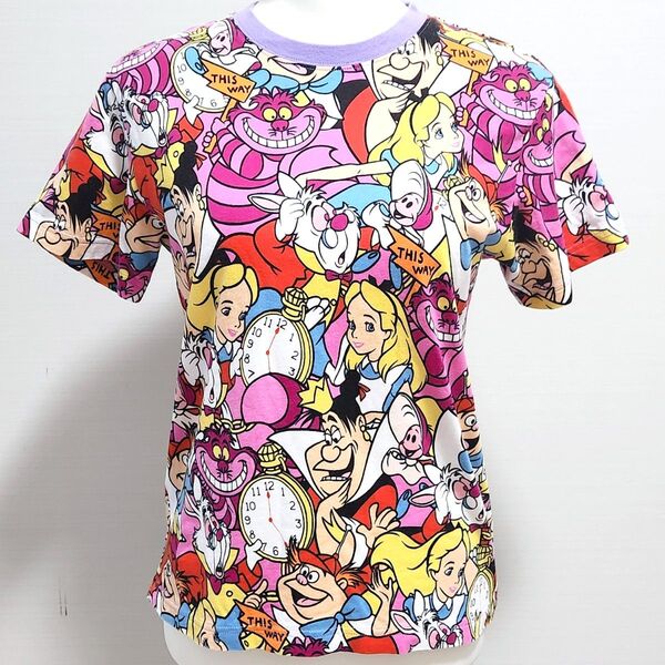 東京ディズニーリゾート 不思議の国のアリス 総柄 Tシャツ 150サイズ