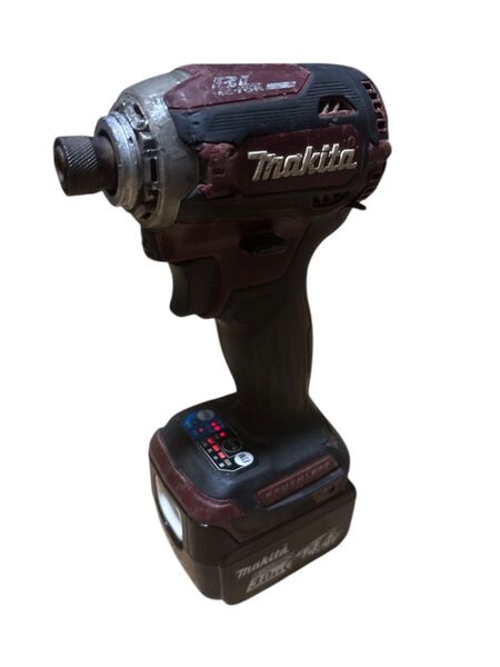 マキタ インパクトドライバ TD161D レッド系