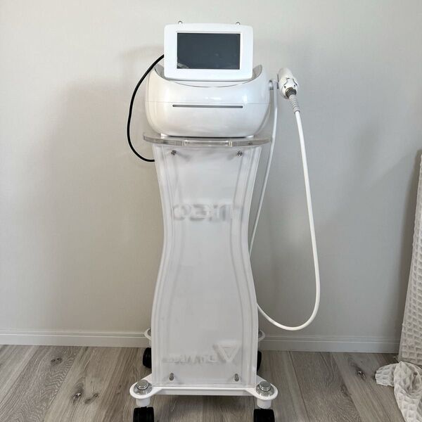 日本製フォーカスネオ 小顔 リフトアップ