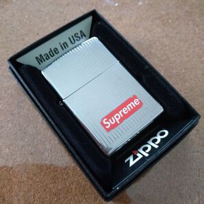 Supreme Zippo